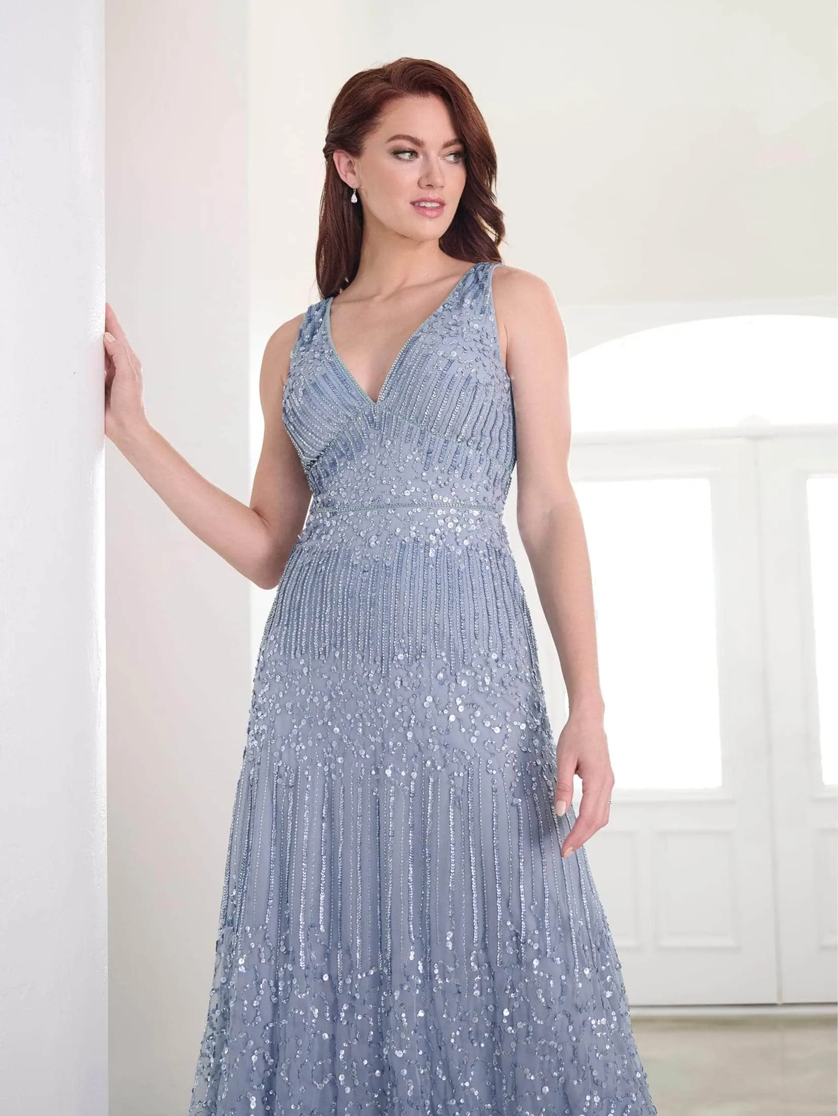 Adrianna Papell Platinum 40456 - Sleeveless Beaded Tea-Length Dress