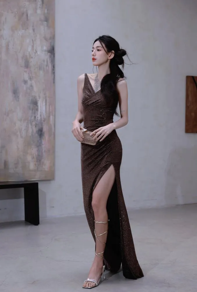 DOLLY Luxury Coffee Brown Sequin Sleeveless Long Slit Banquet Dress-Rola