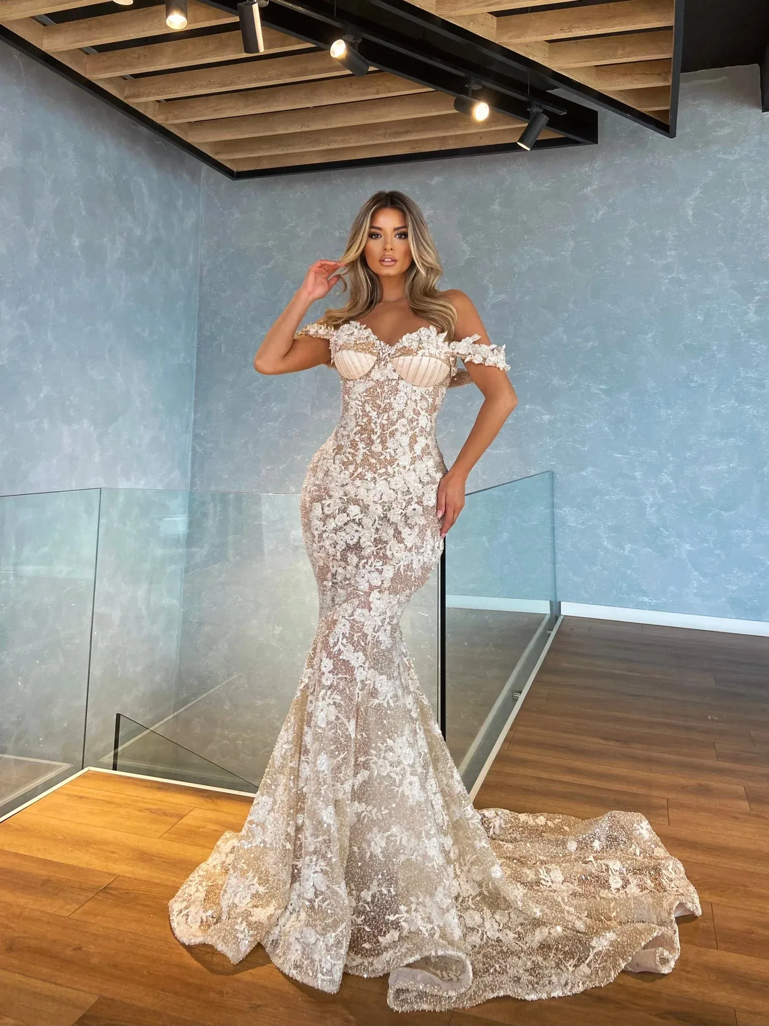 Harley  Strapless  Wedding Dress