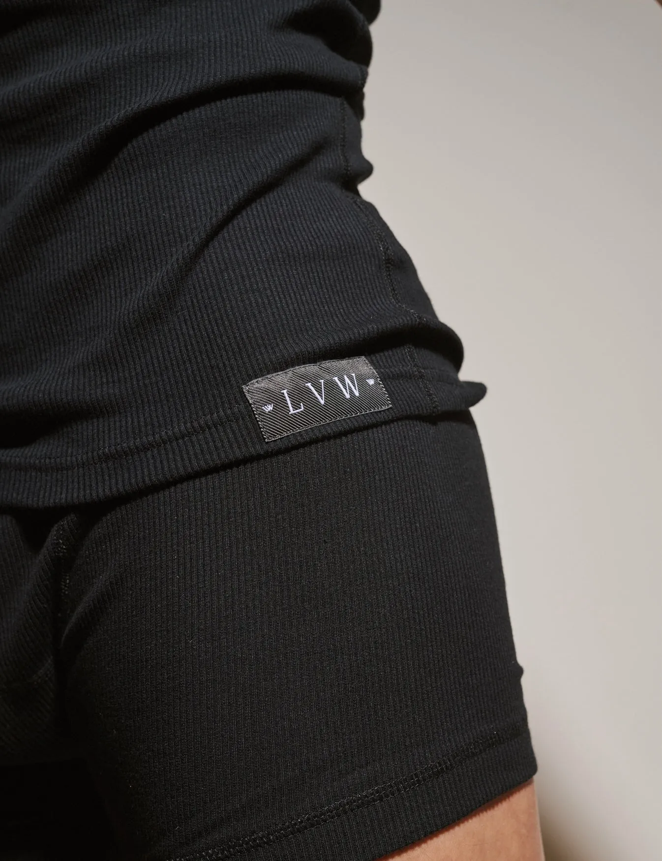 LVW ESSENTIAL TANKTOP - Black
