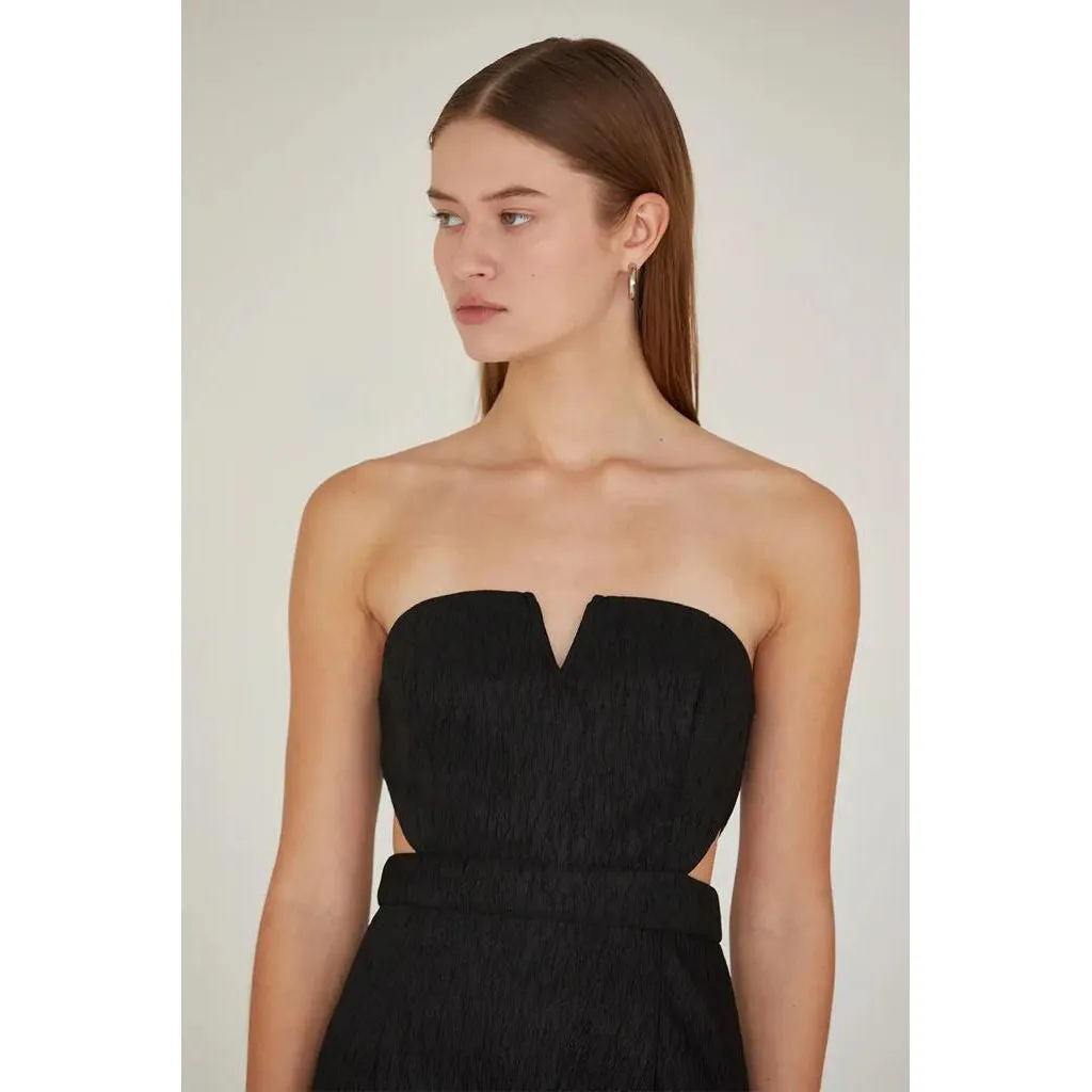 STRAPLESS DRESS