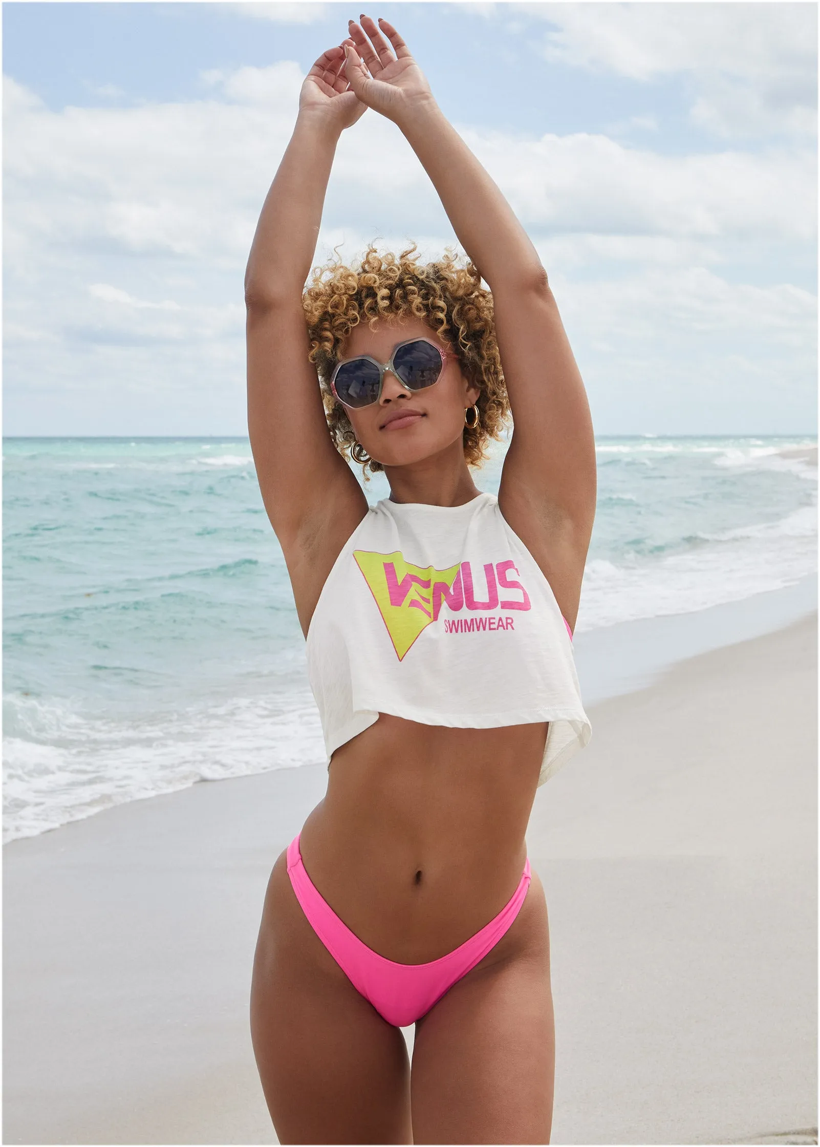 Venus Retro Logo Tank - Off White
